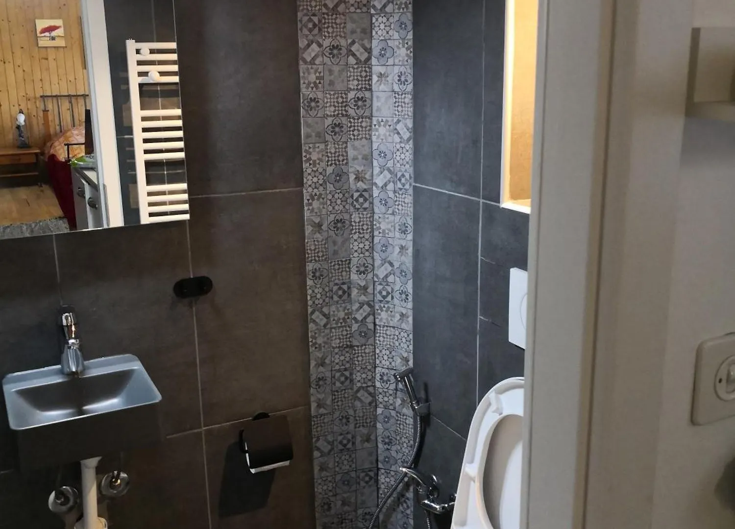 Studio With Free Parking Nice Terrace Free Wifi Connection Ženeva